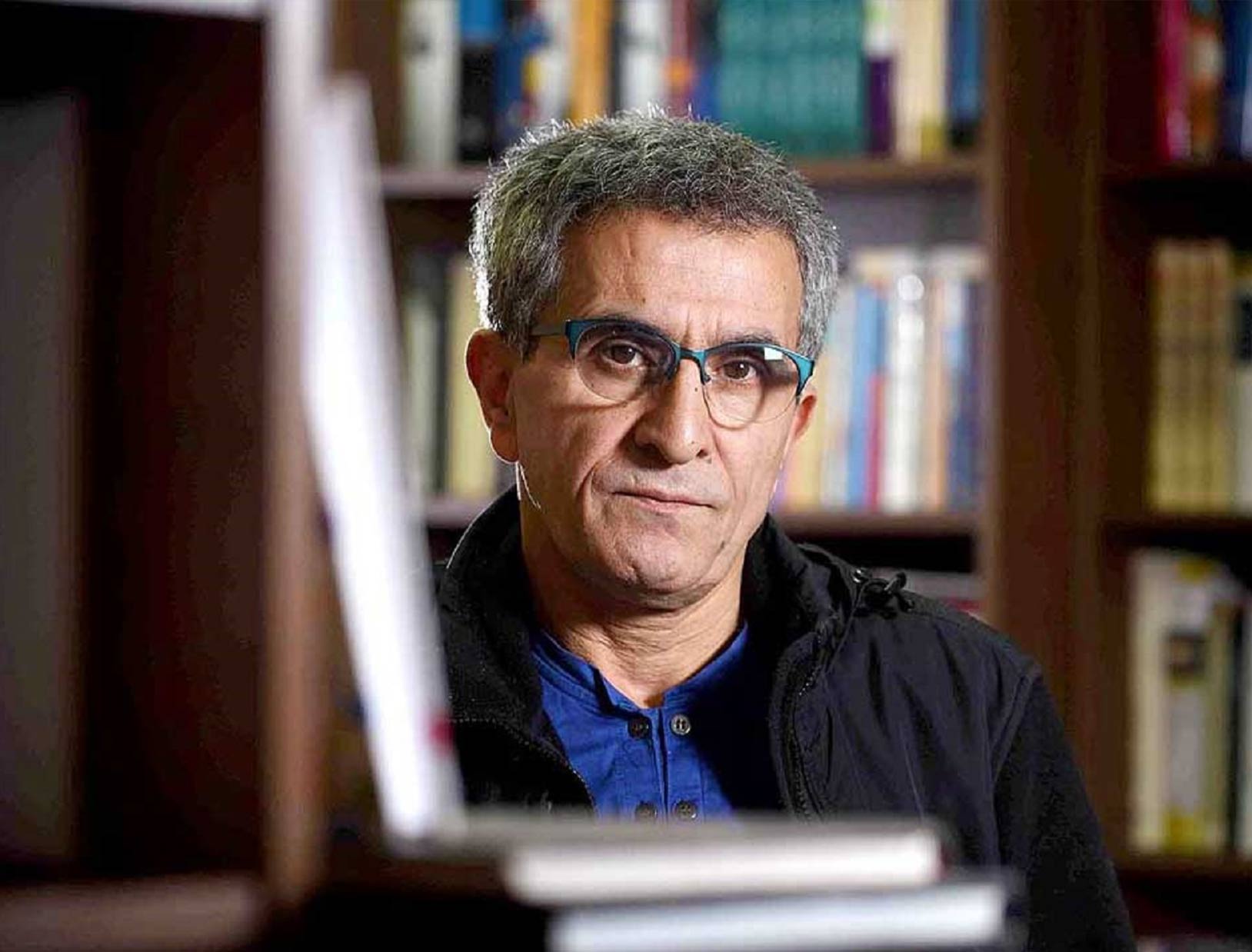 نویسندگان ایرانی و خارجی